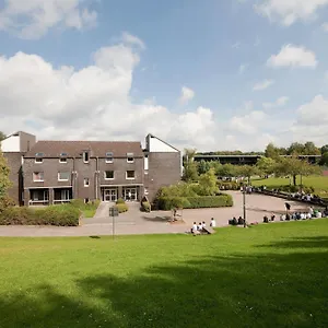 https://auberge-des-3-fontaines.brusselshotelsbook.com